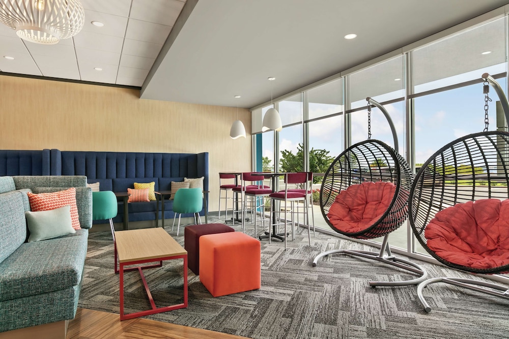 Tru By Hilton Sebring - photo 2