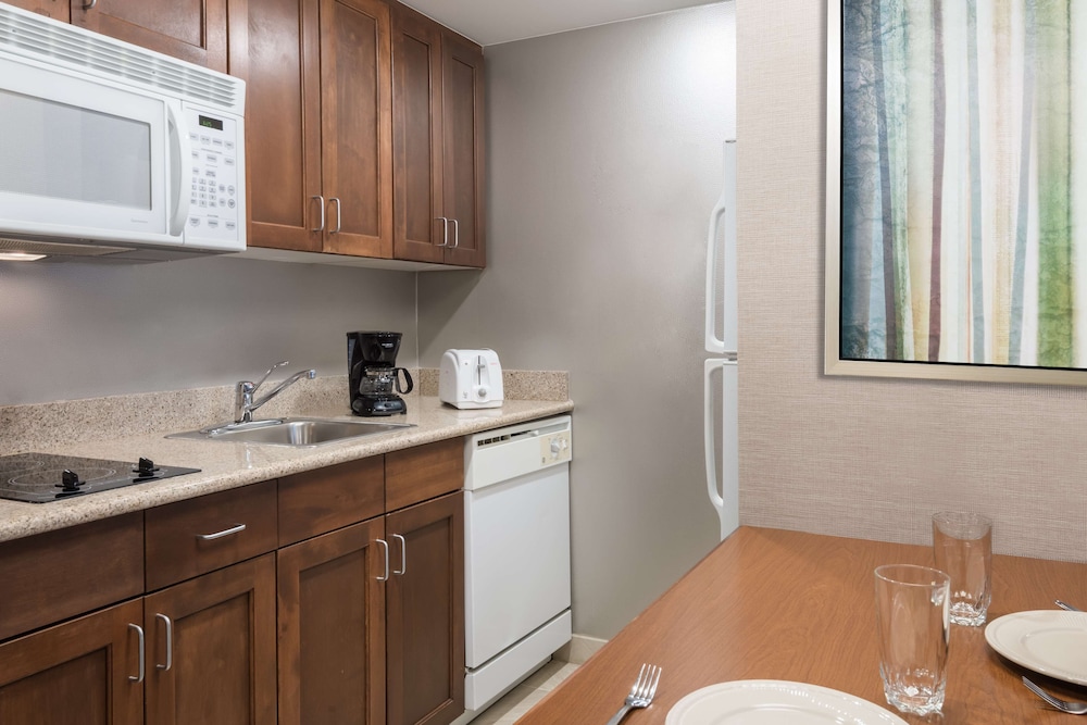 Homewood Suites by Hilton Holyoke Springfield North - photo 15