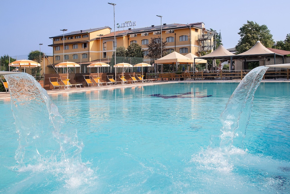 Ancora Sport Resort Hotel — hotel in Meolo