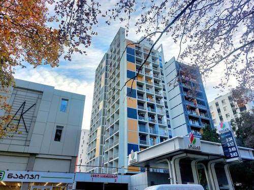 Cozy 1BR Apt near Metro Station on Saburtalo.
