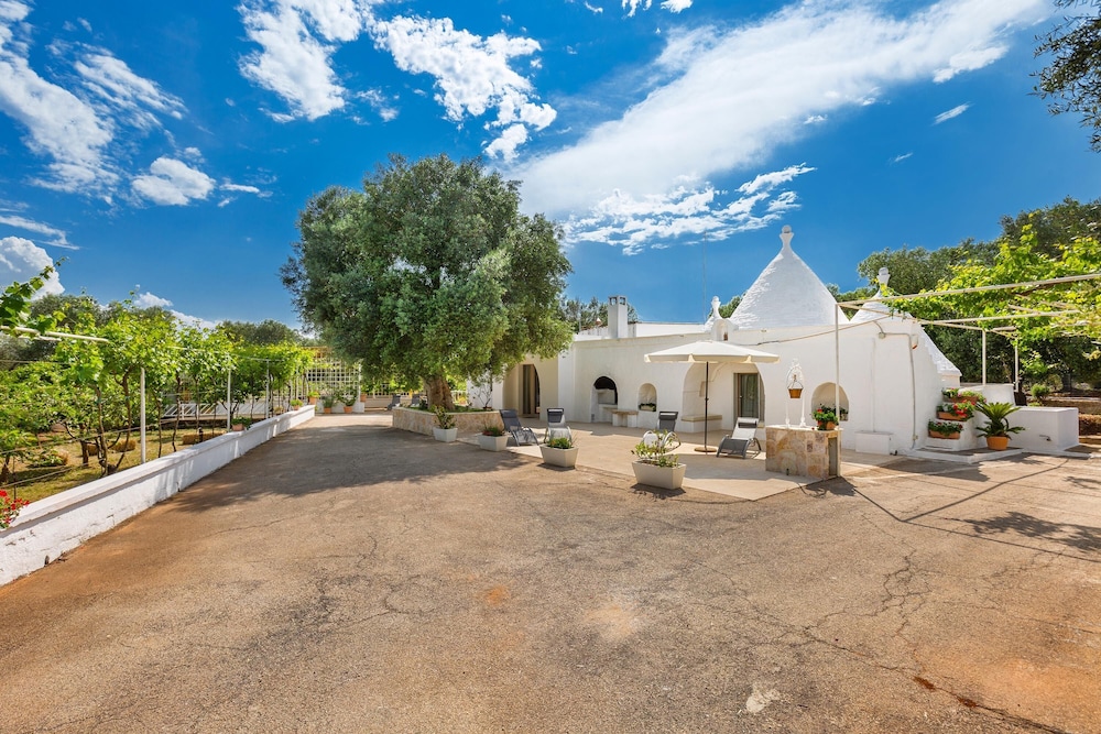 2985 Trullo Tra Gli Ulivi by Barbarhouse in Carovigno, Italy