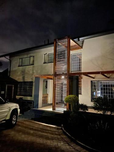 Stellenbosch Charm — 4-Star Luxury Hotel in Stellenbosch, South Africa