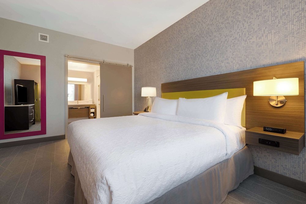 Home2 Suites by Hilton Petaluma - photo 10