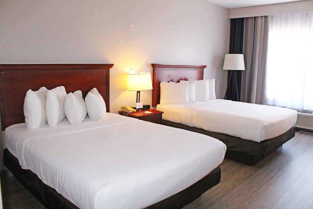 Country Inn & Suites by Radisson Marinette WI - photo 5