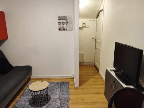 Studio Ideal Visite de Paris — hotel in Ivry-Sur-Seine