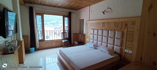 Seraj Heritage in Unknown City, India