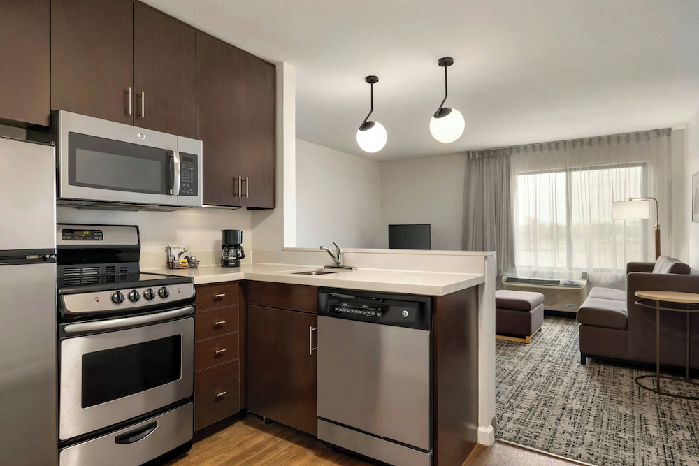 TownePlace Suites by Marriott Alexandria - photo 15