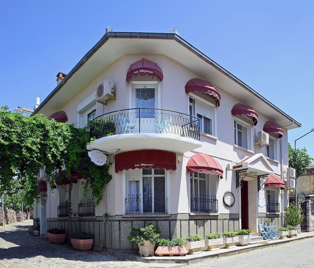 Cunda Altay Butik Hotel