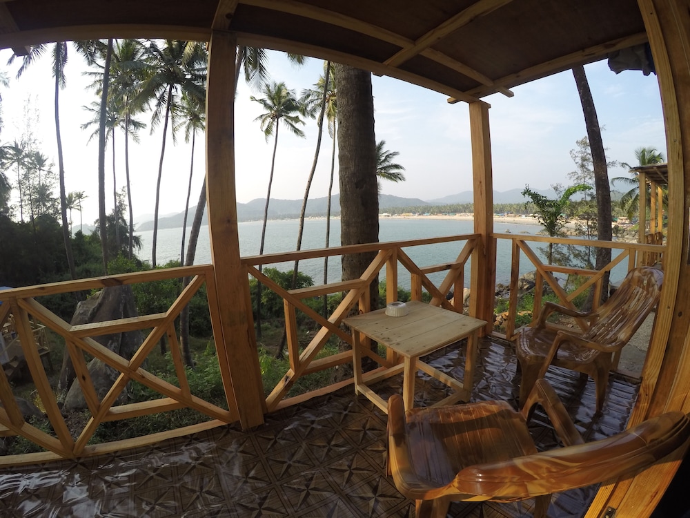 Neptune Point Hill Cottages in Canacona, India