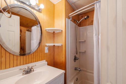Beside the Sea by Oak Island Accommodations - photo 25