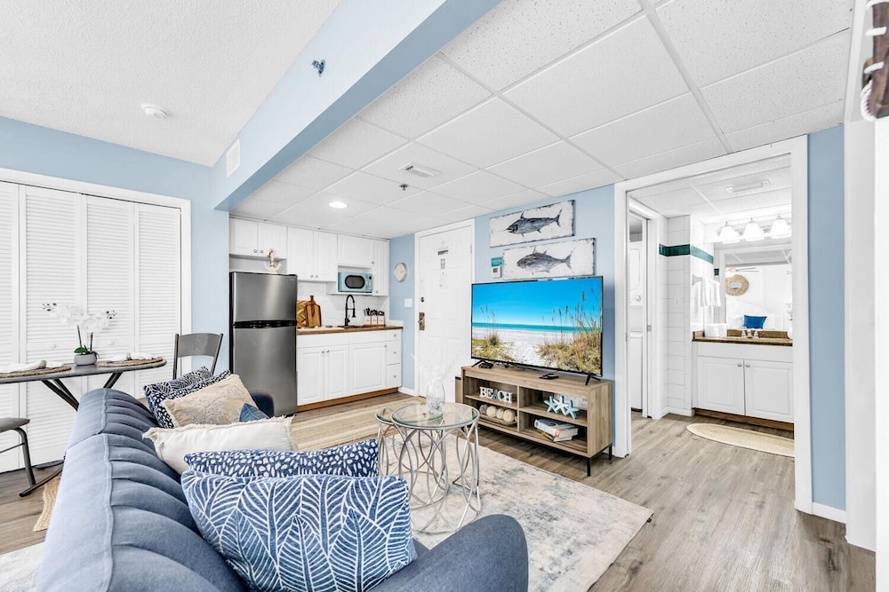 Long Beach Resort 1 1300e - photo 21