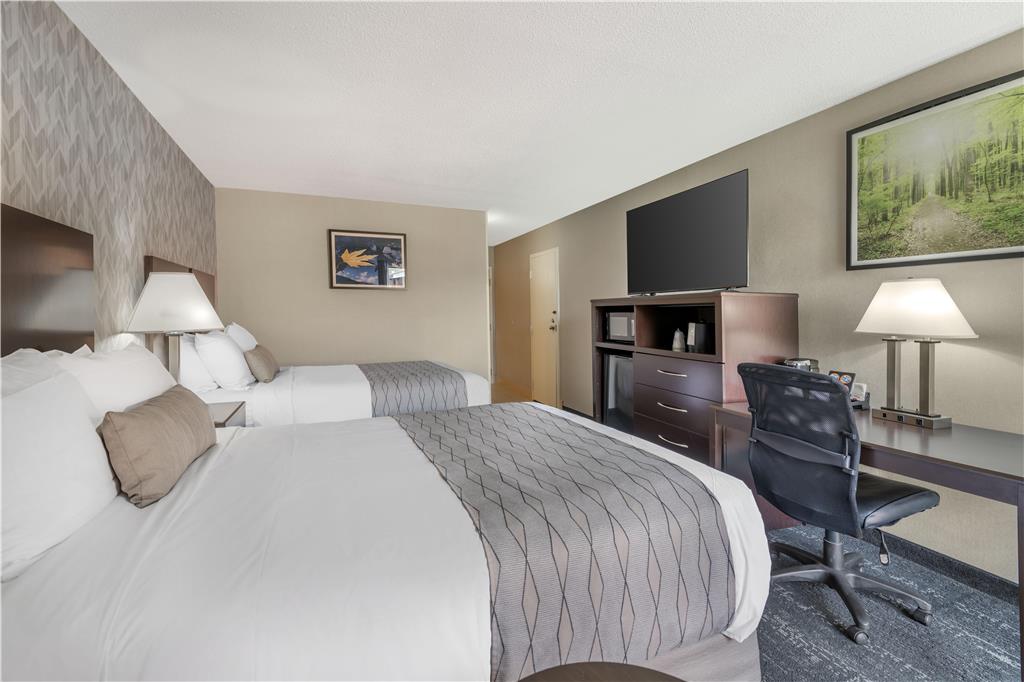 Best Western Plus Keene Hotel - photo 48