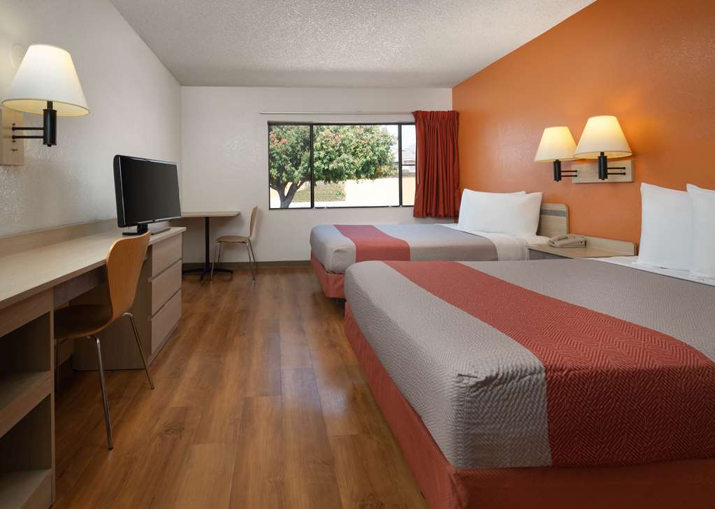 Hampton Inn San Simeon Cambria - photo 7