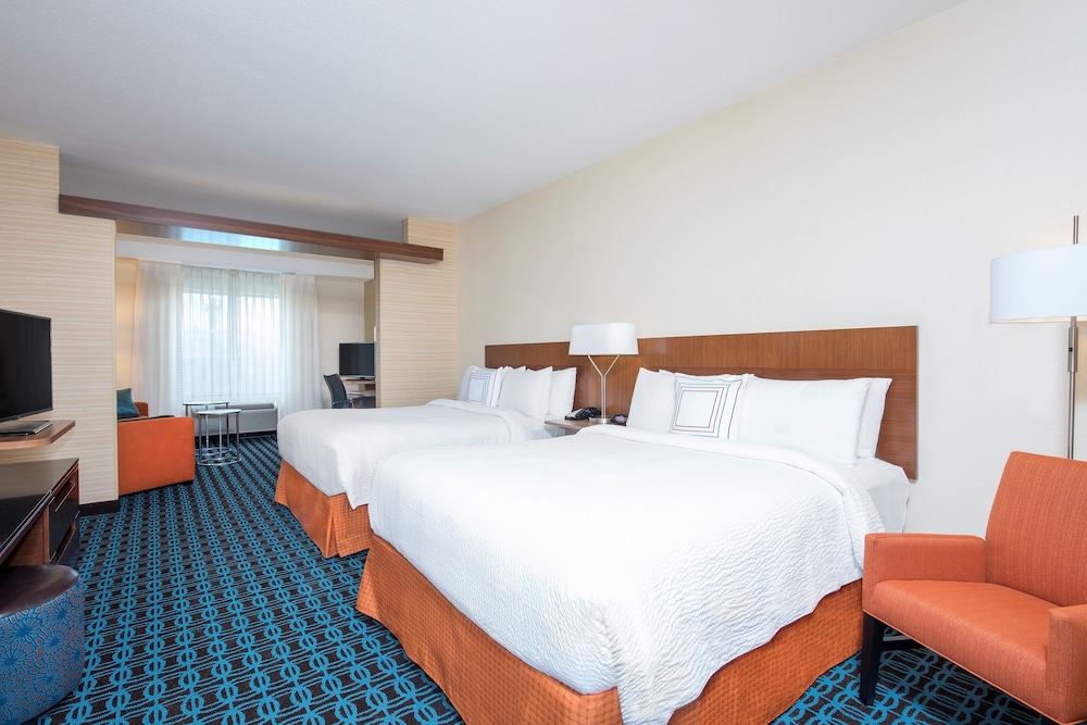 Fairfield Inn & Suites Fredericksburg - photo 11
