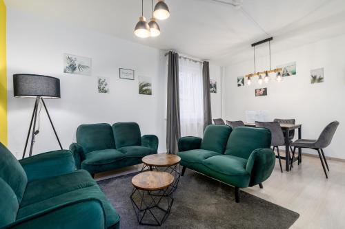 Immo Vision Natur Design Apartments Parkplatz Küche — 4-Star Luxury Hotel in Calberlah, Germany