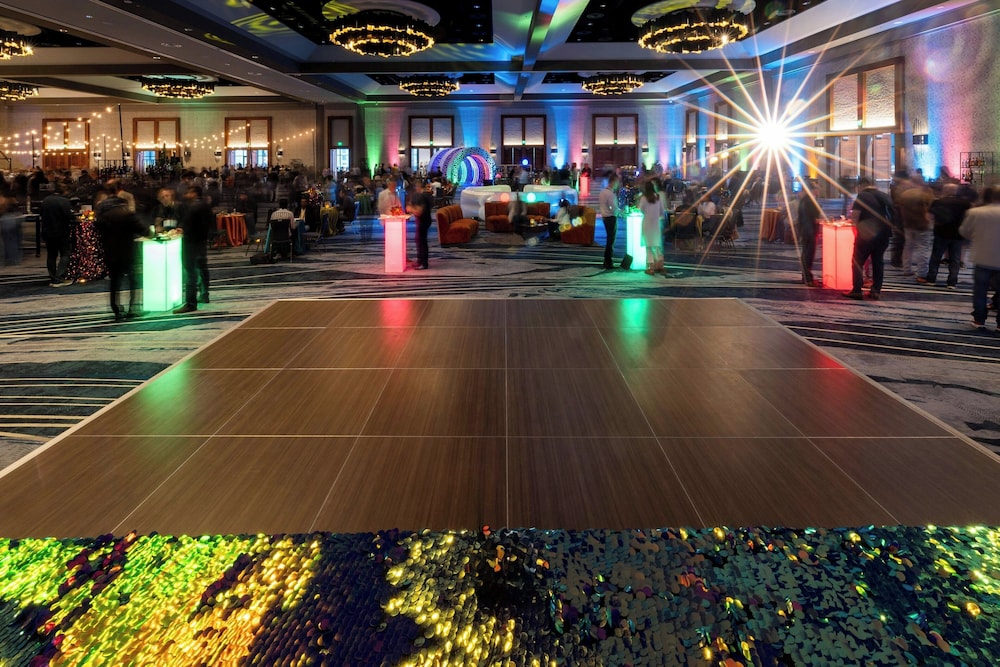 Gaylord Rockies Resort & Convention Center - photo 99