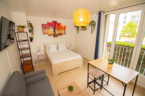 L'Estival Room Logement en Colocation — hotel in Le Plessis-Robinson