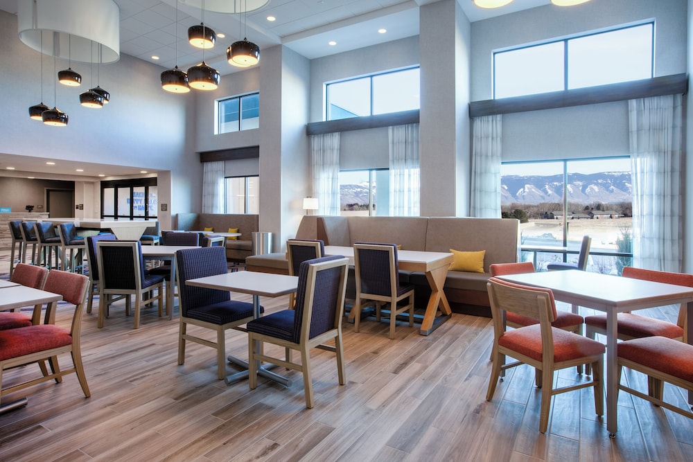 Hampton Inn & Suites by Hilton La Grande - photo 32