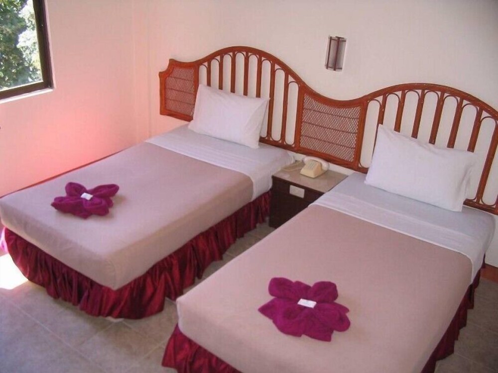 Nora Bukit Hotel - last minute hotel in Phuket