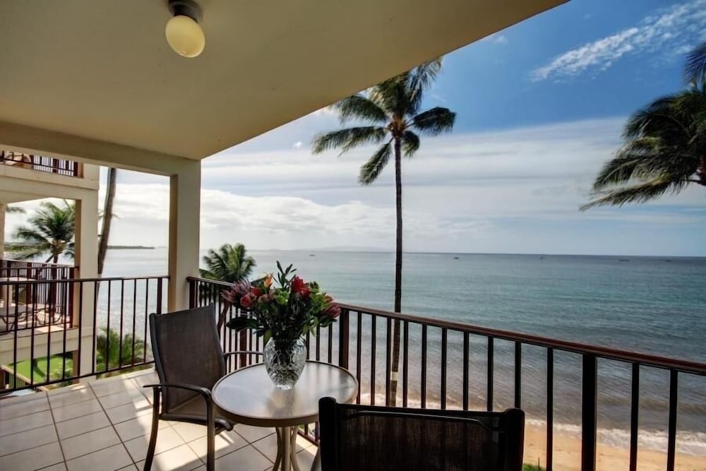 Kihei Beach #405 Condo — 4-Star Luxury Hotel in Kihei, United States