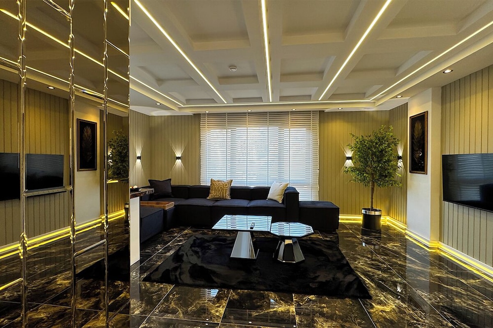 Suiteon in Unknown City, Turkey