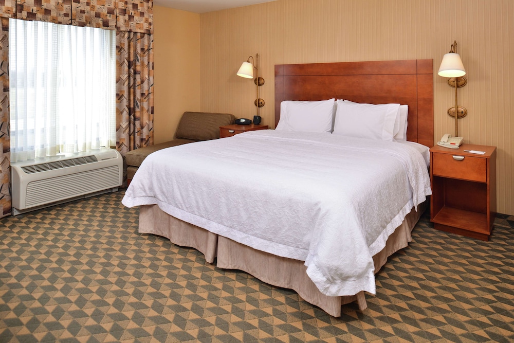 Hampton Inn Harrison - photo 11
