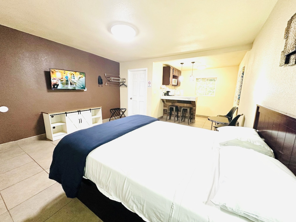 Perfect Inn Motel - photo 23
