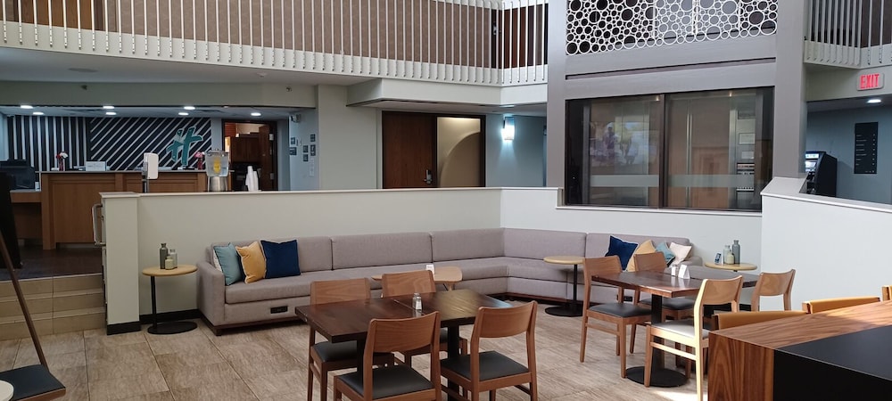 Holiday Inn McAllen Medical Center Area an IHG Hotel - photo 2