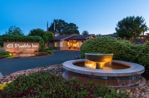 El Pueblo Inn - photo 5