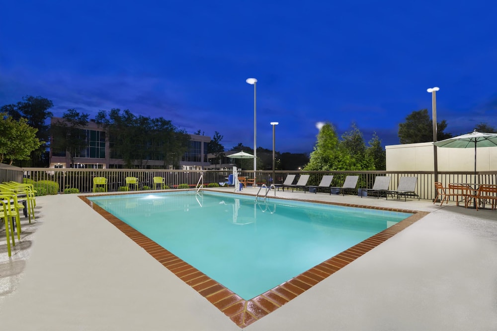 Hampton Inn Huntsville Arsenal South Pkway - photo 26