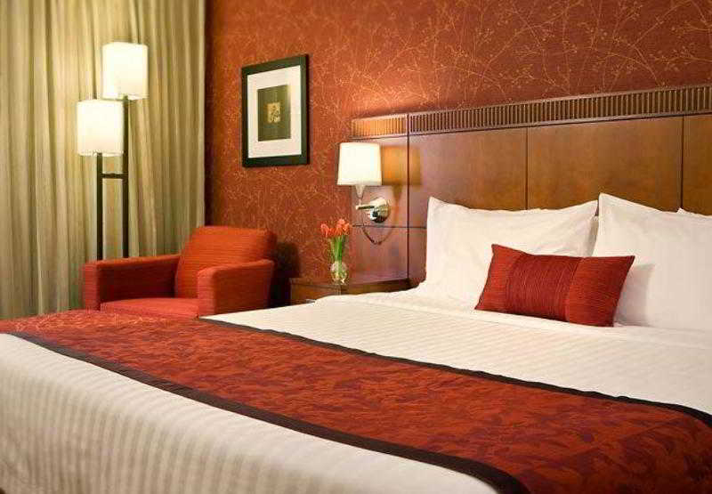 Courtyard by Marriott San Mateo Foster City - photo 17