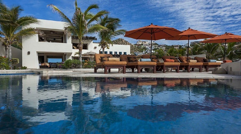 The Ultimate Holiday Villa in Cabo San Lucas With Private Pool and Close to the Beach Cabo San Lucas Villa 1002 — 4-Star Luxury Hotel in Cabo San Lucas, Mexico