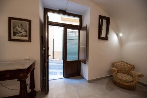 Le 4 Stagioni Nelcuoredicorleone — 4-Star Luxury Hotel in Corleone, Italy