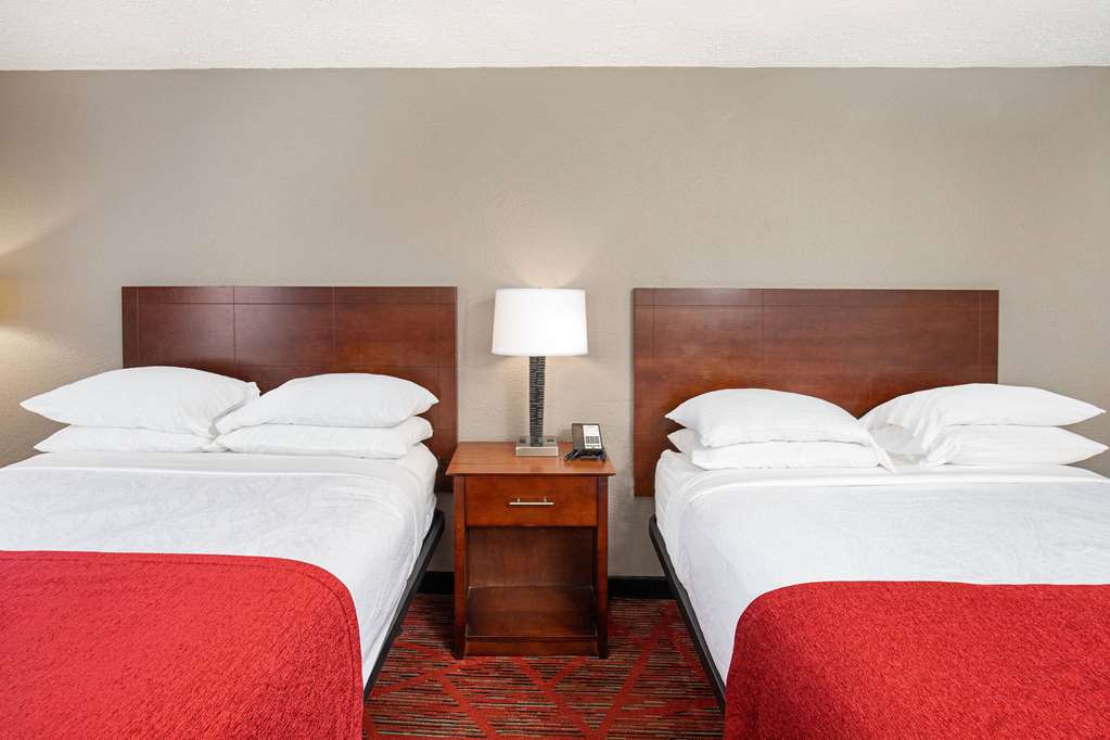 Ramada by Wyndham Bowling Green - photo 20