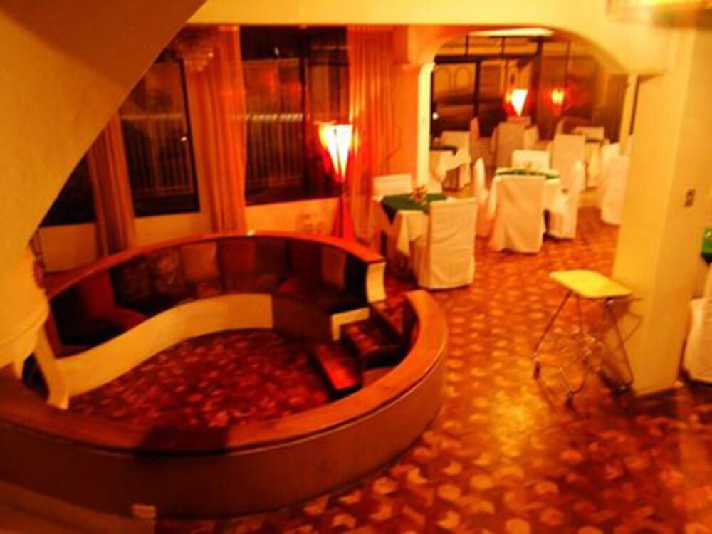 G H Hoteles — Riobamba — photo 3