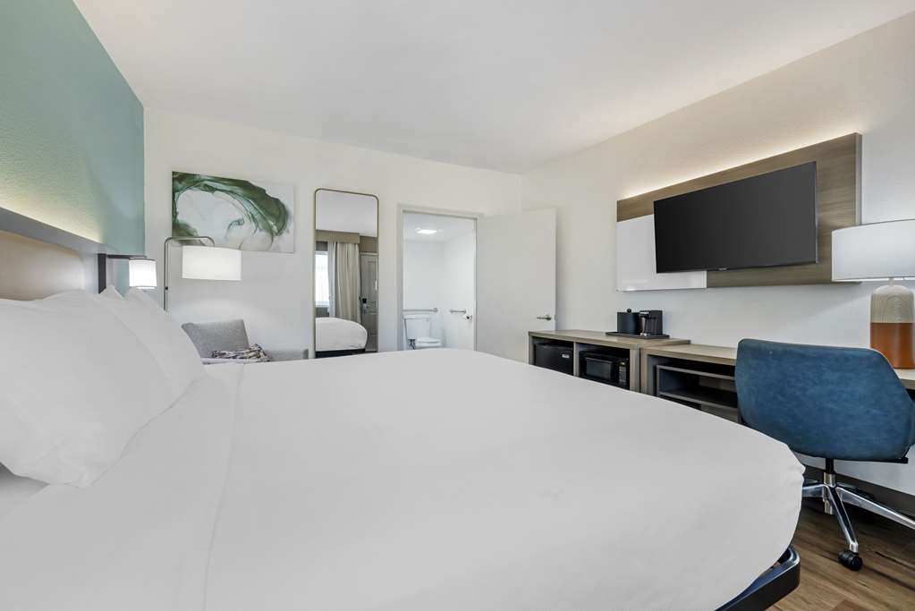 Comfort Inn Sea World Area - photo 20