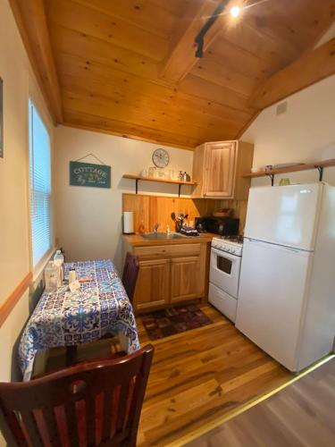 Pine Grove Cottages - photo 93