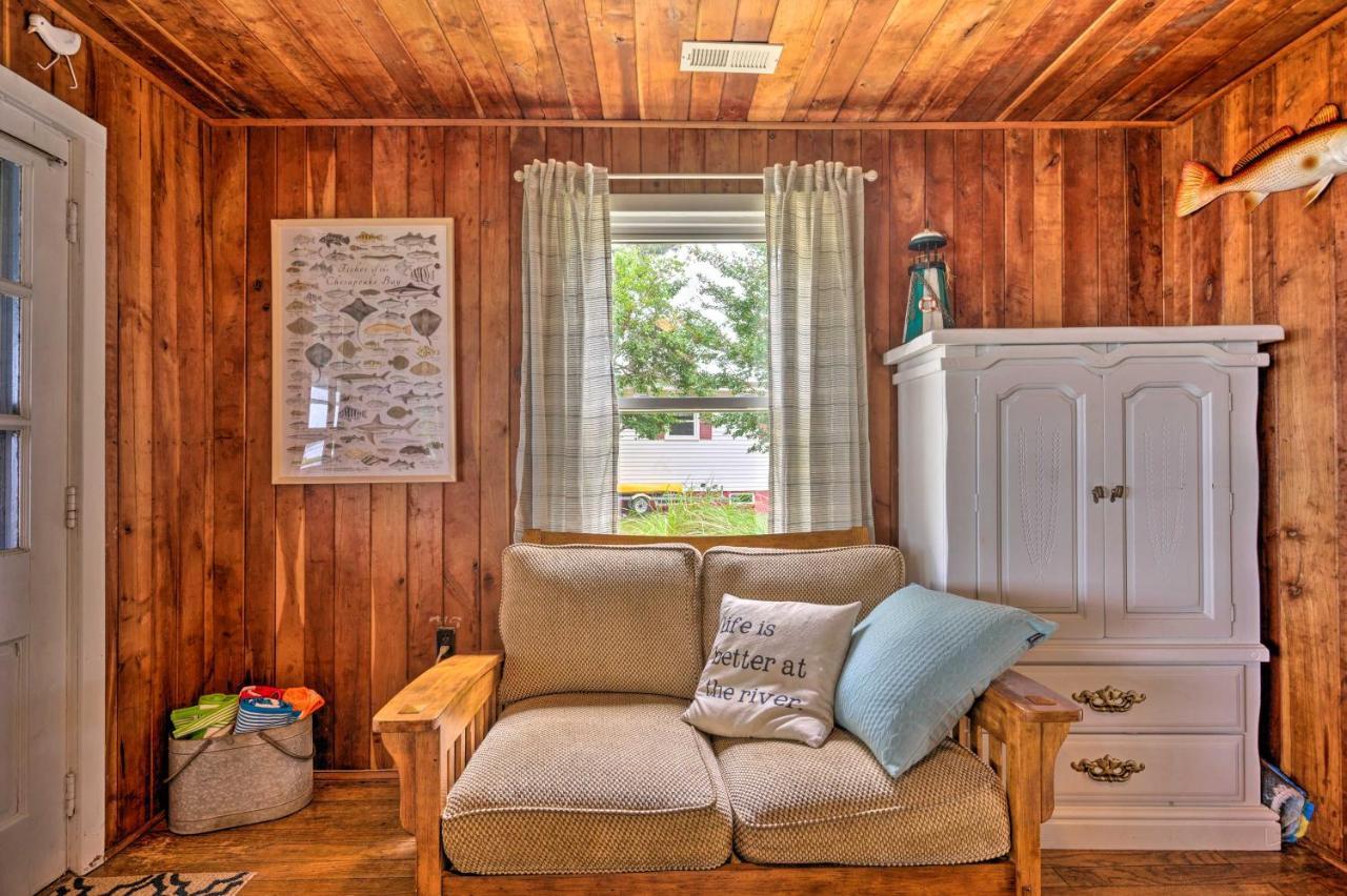 Serene River Retreat With Private Beach And Dock — Gloucester