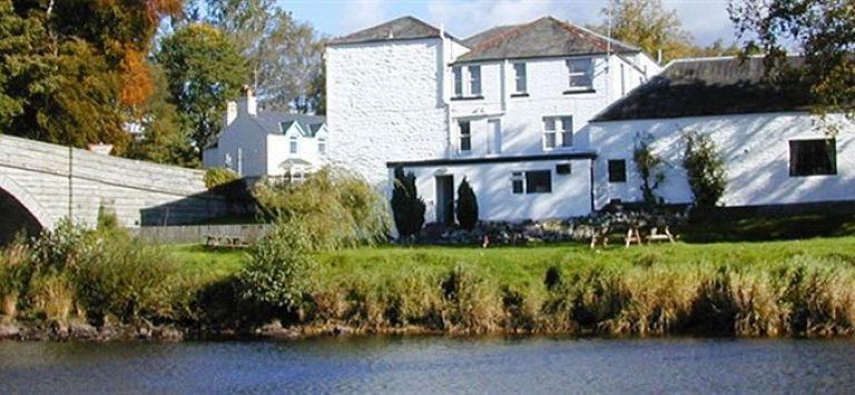 The Ken Bridge Hotel & Campsite in Castle Douglas, United Kingdom
