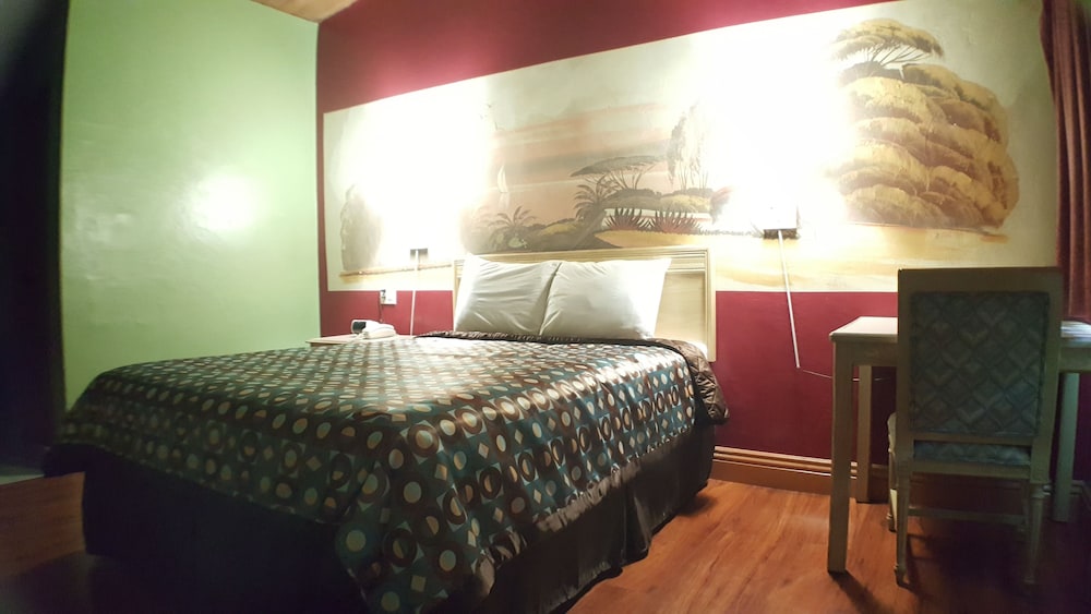 Stardust Inn - photo 16