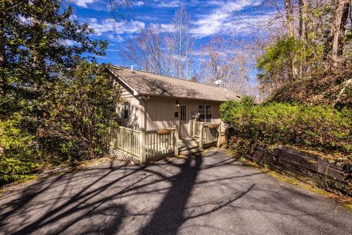 Big Oaks Pointe — Bryson City — photo 5