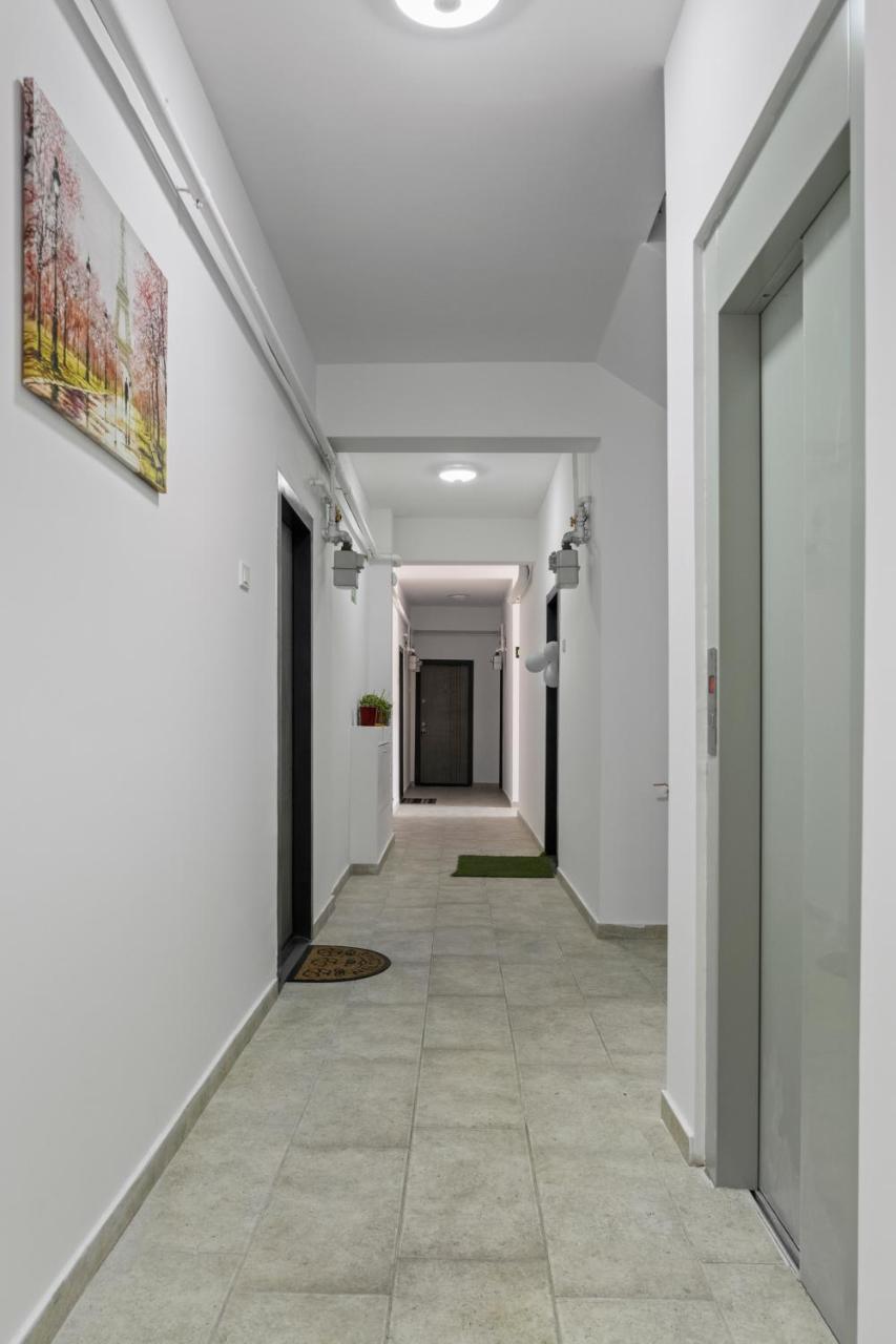 Luxury Rose - last minute hotel in Bucharest