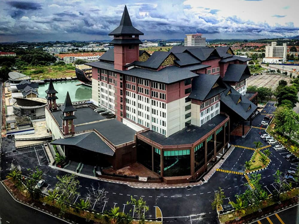 Mudzaffar Hotel Melaka — hotel in Malacca