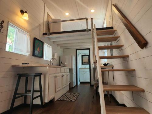 WeeCasa Tiny House Resort - photo 7