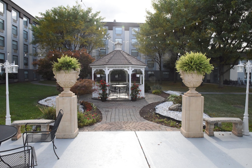 Holiday Inn Piscataway Somerset by IHG - photo 36