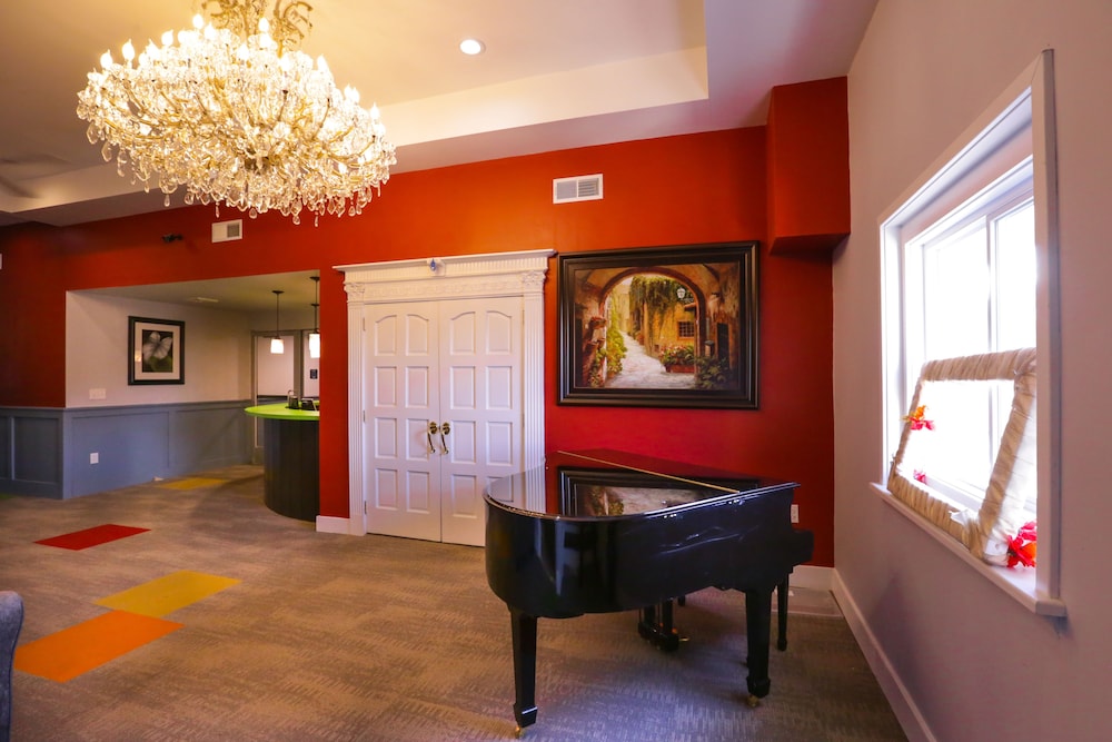 Chateau Suites - photo 32
