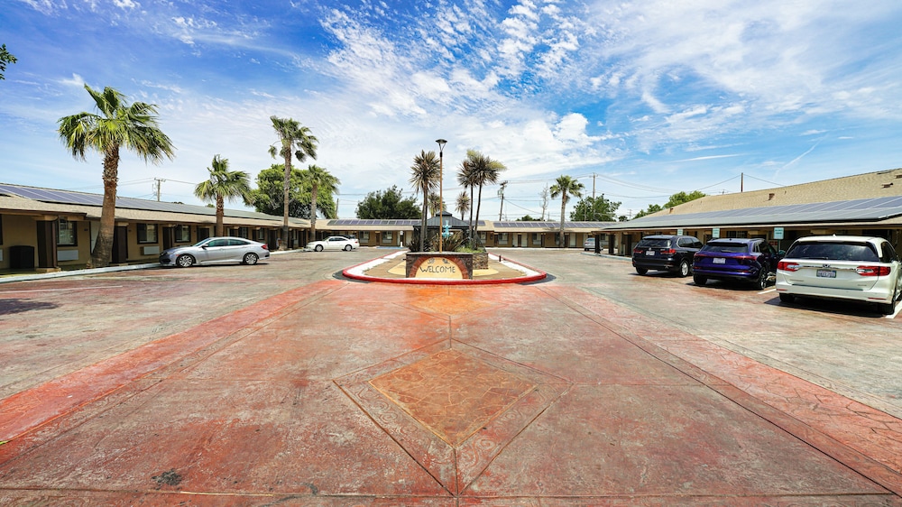 Americas Best Value Inn Antioch - photo 40