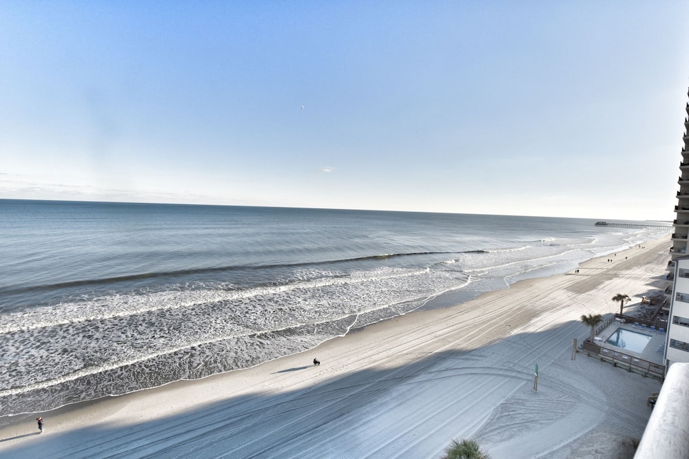 0711 Waters Edge Resort 2 Bedroom Condo by RedAwning - photo 36