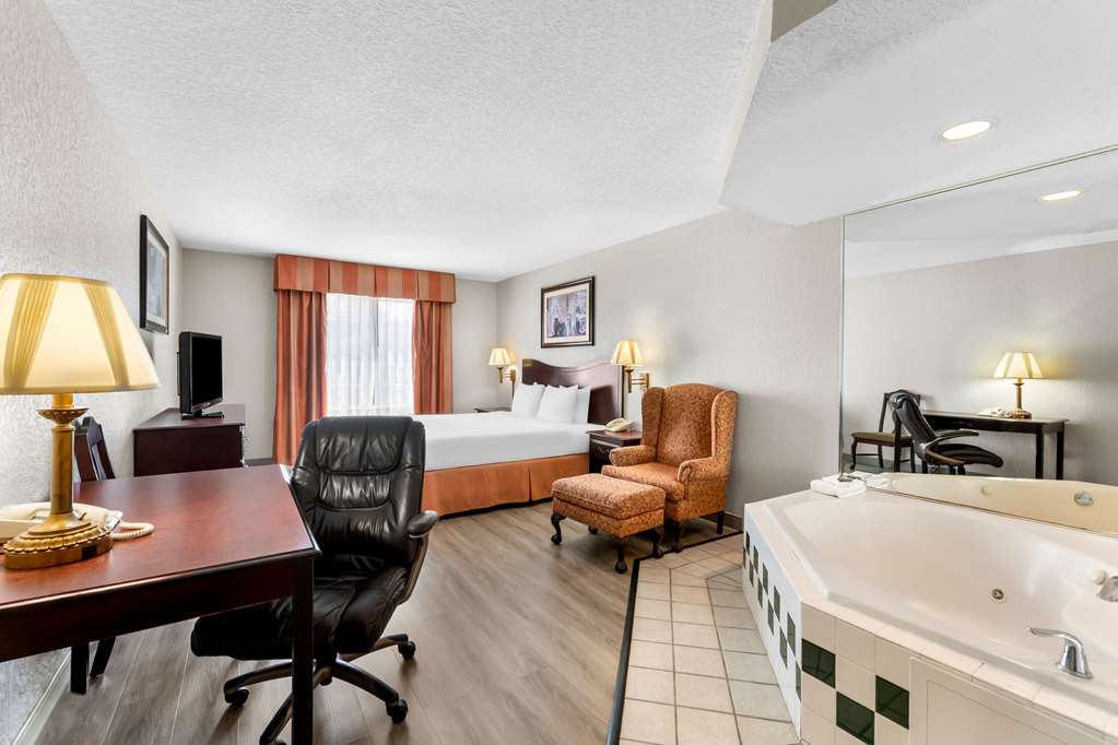 Country Inn & Suites by Radisson Hot Springs AR - photo 26