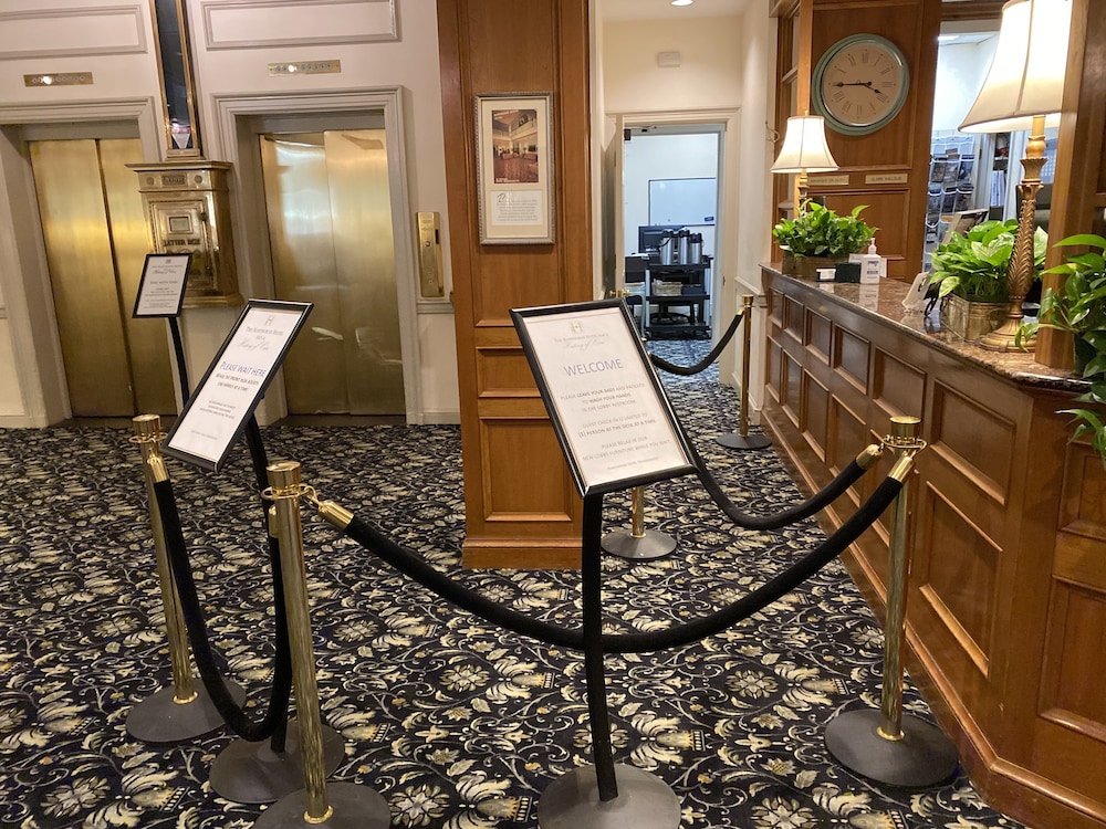 Hawthorne Hotel - photo 2